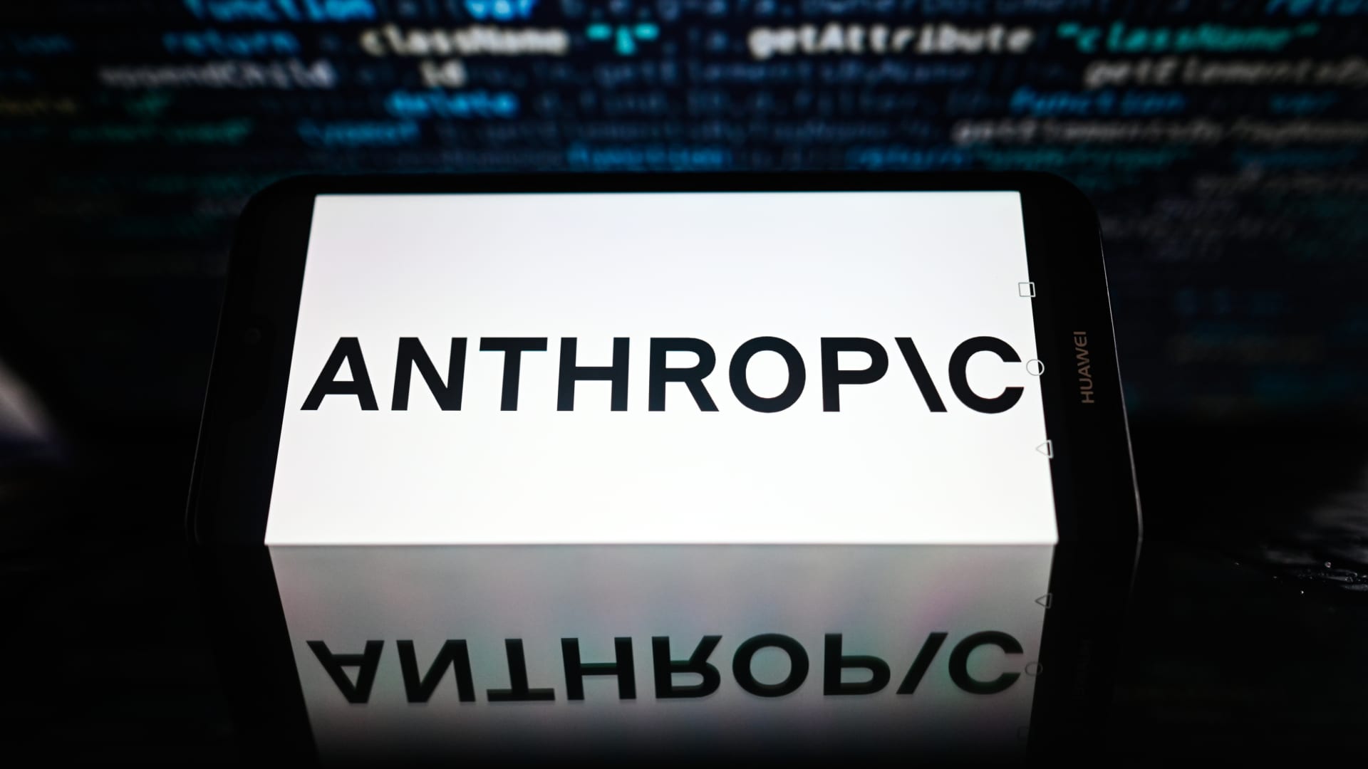Amazon-backed Anthropic launches iPhone app and business tier to compete with OpenAI's ChatGPT