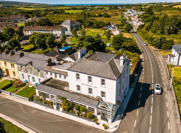 Top chef serves up his Michelin star restaurant and home for €1.25m