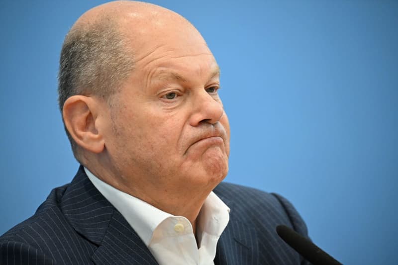 Scholz says irregular migration 'numbers have to come down'